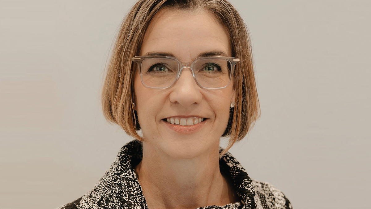 Jennifer DenHartog